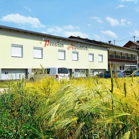 Alpenblick - Modernes Und Grosszuegiges Apartment Филах Екстериор снимка